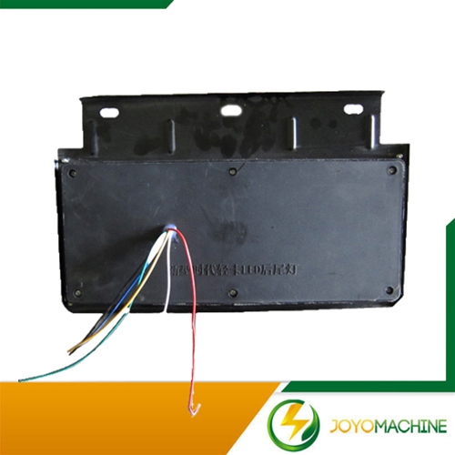 農(nóng)用掛車(chē)尾燈